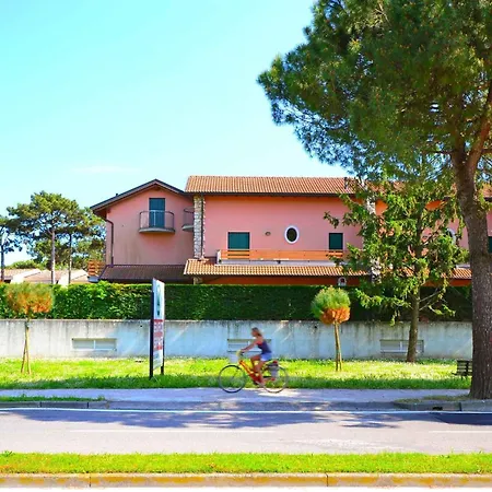 Homes In Lignano 21665 بيت للعطل